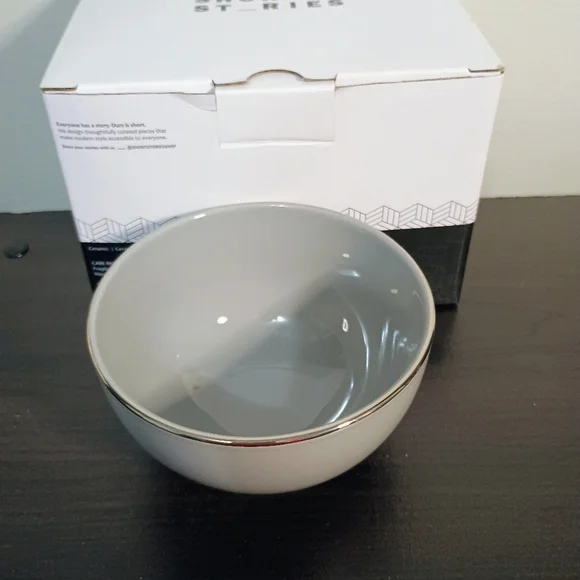 Gray and White Bowl Set - Picture 3 of 6